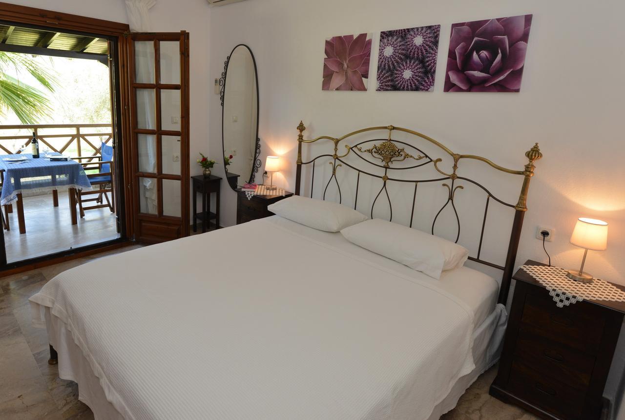 Appartamento Haus Katerina Vourvourou Esterno foto